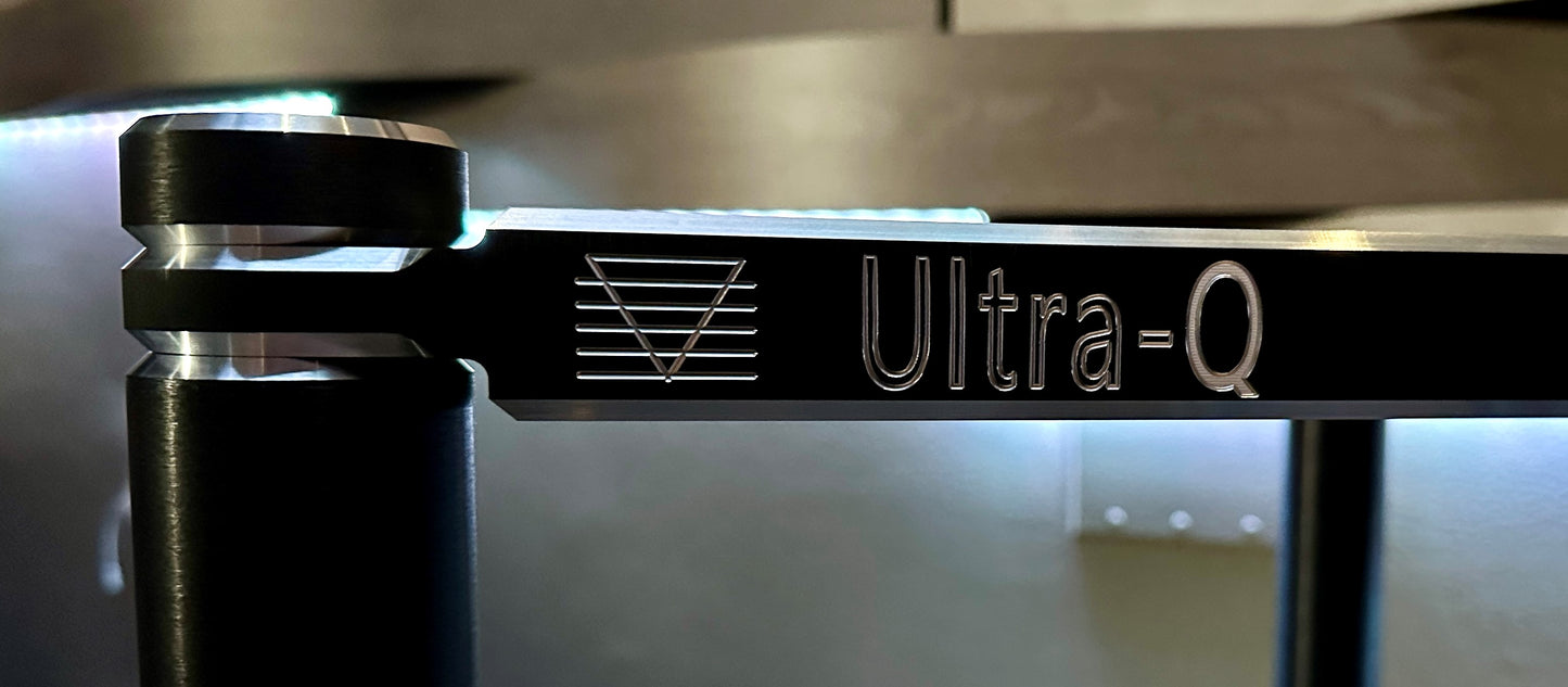 CMS Critical Mass Systems ULTRA-Q(4柱)航太鋁合金框架,高級化震板